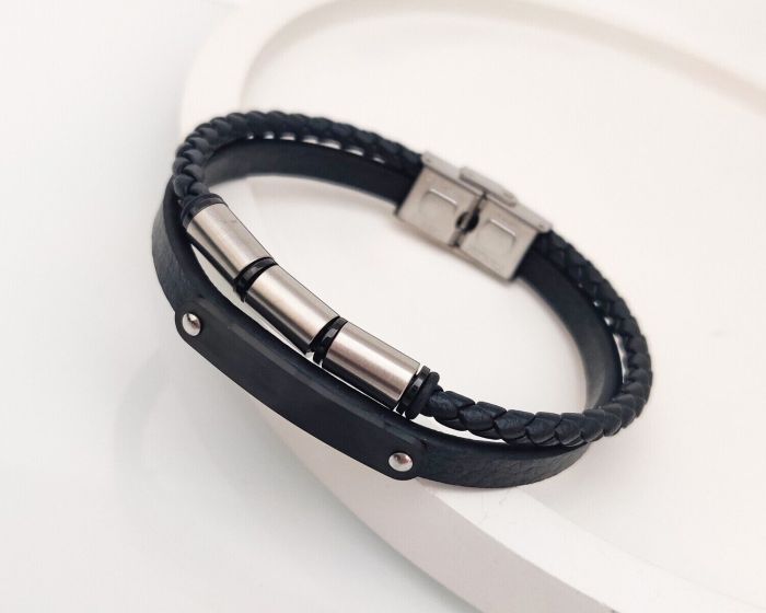 Genuine leather bracelet