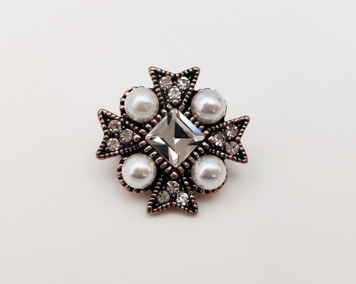 Brooch