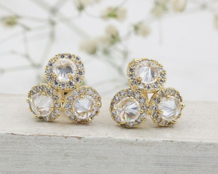 Clip Earrings F827476907230